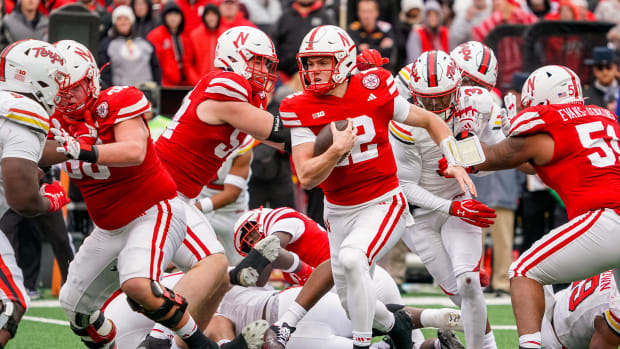 Chubba Purdy run 4Q 2023 Nebraska vs Maryland football USATSI_21873821